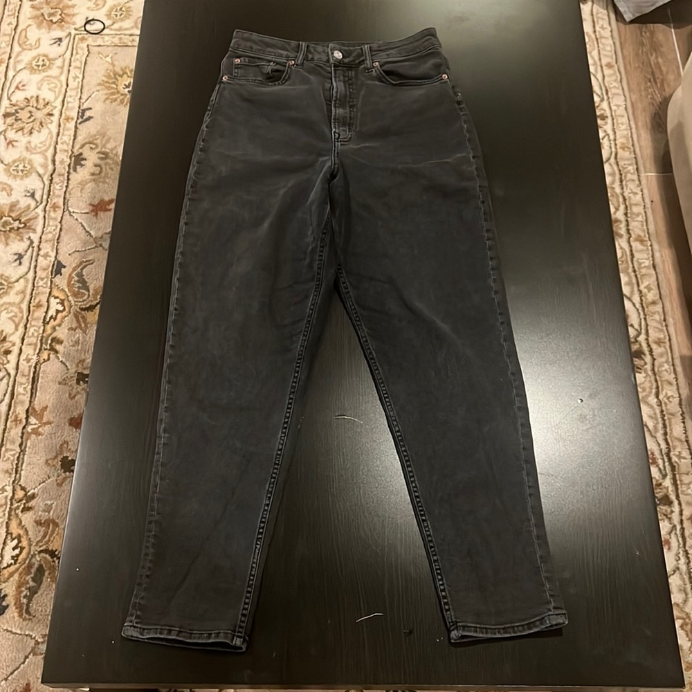 H&M Divided Gray / Black High Rise Mom Jeans